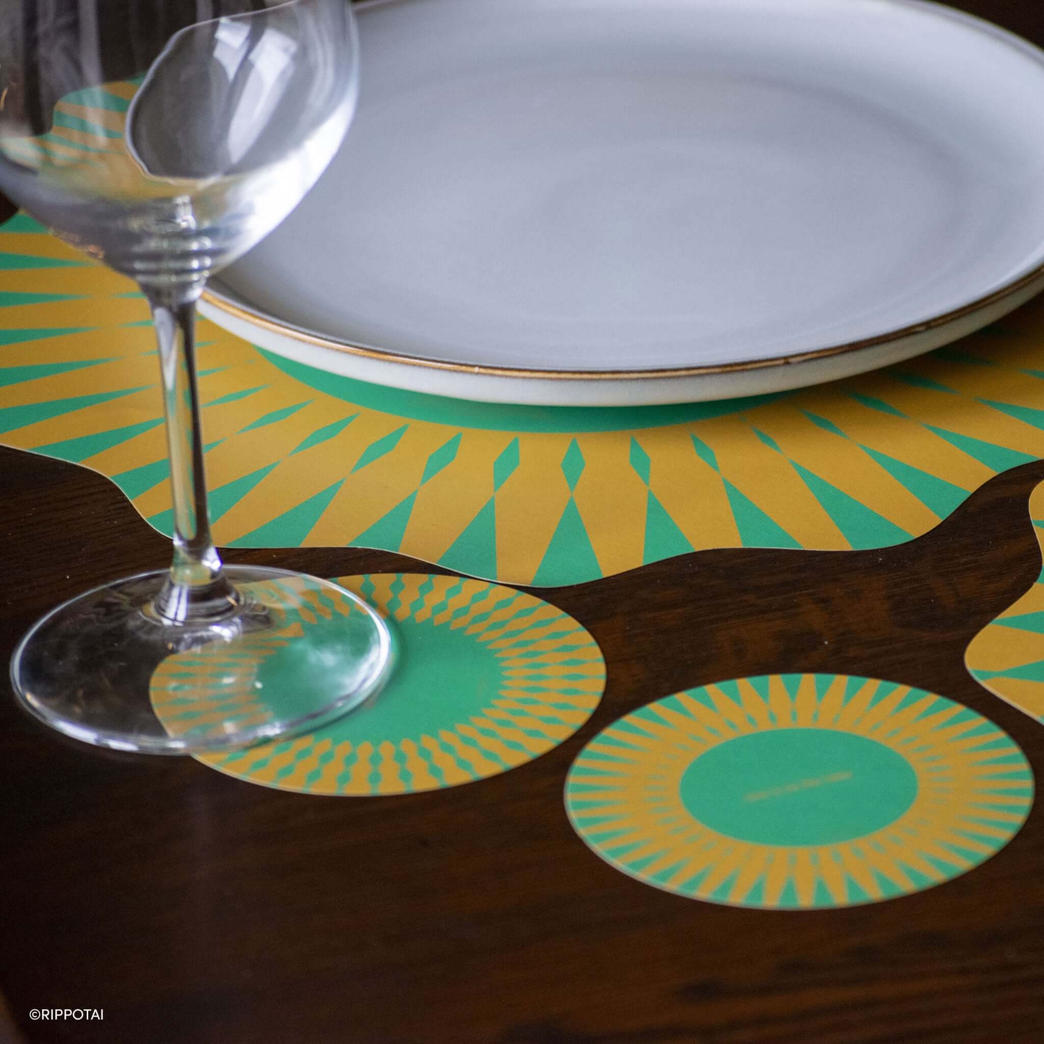 Rippotai Tovagliette Sottopiatti Eleganti Green Sun Geometrici - Set 3 Sottopiatti + 3 Sottobicchieri